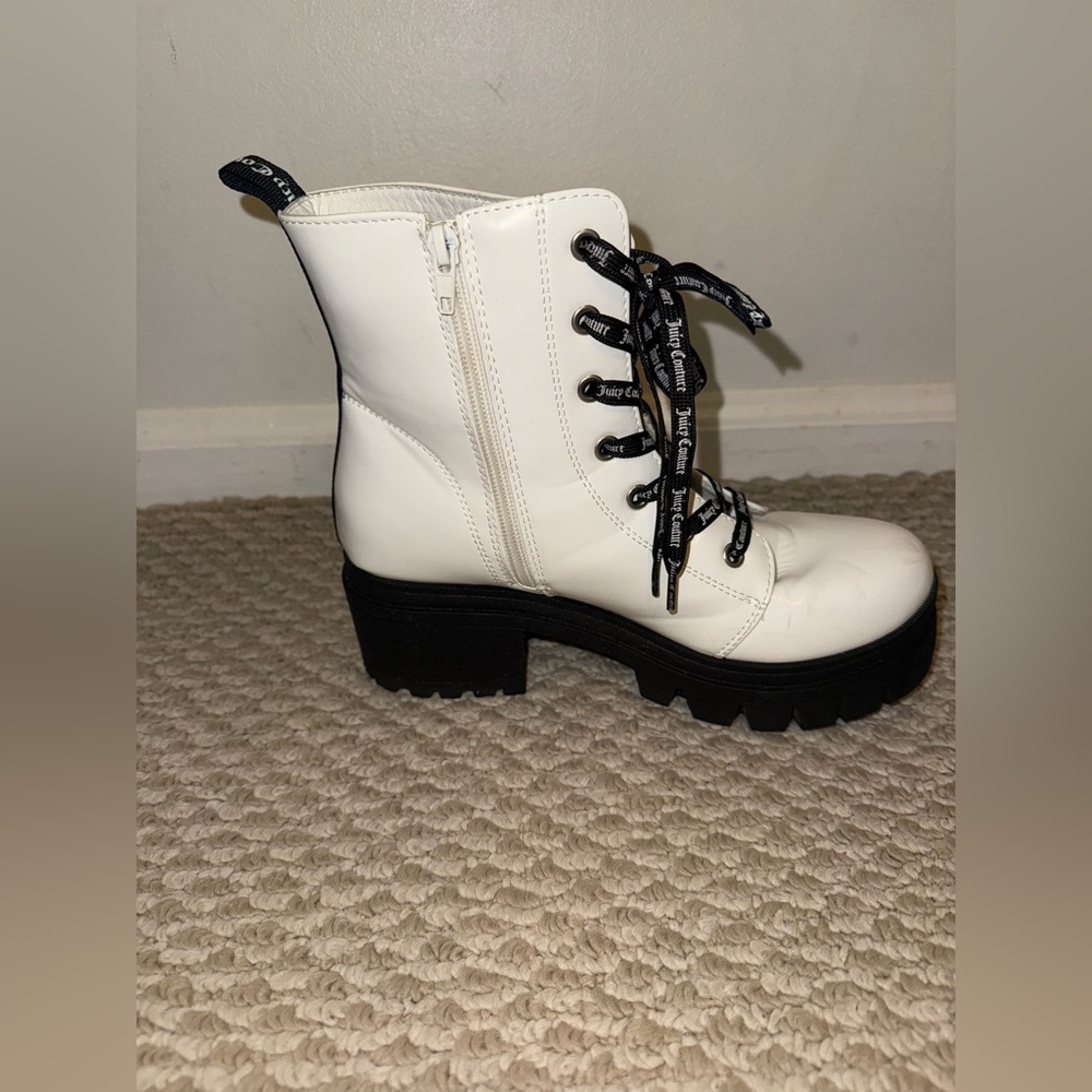 JUICY COUTURE White Combat Boots SIZE: 8 - Picture 5 of 10